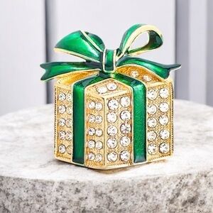 Gift box brooch